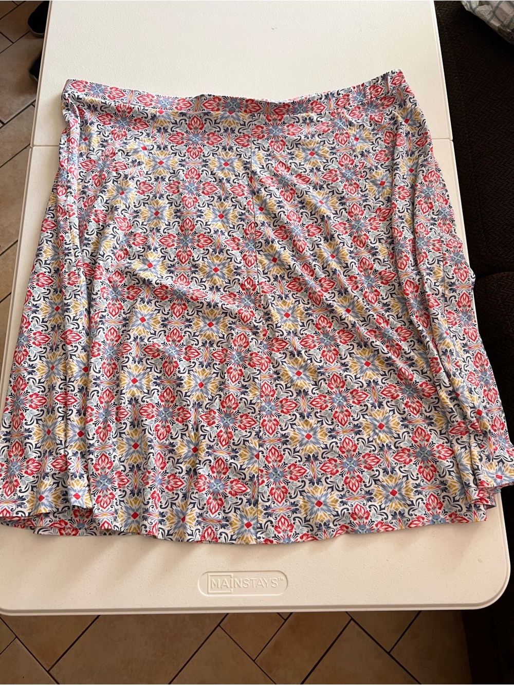 Tablots Floral Tile-Print A-Line Women's Skirt in Coral and Blue